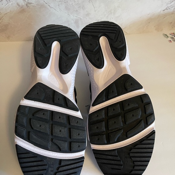 Nike Air Huarches with Jordan reflective laces sz 13 - Picture 5 of 6